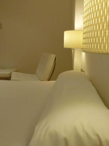 Hotel El Patiaz De La Reina Rana Tauste Bagian luar foto